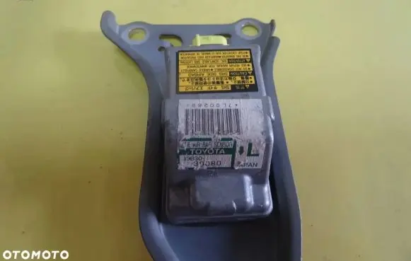Toyota Yaris Airbag deployment crash/impact sensor 89830-30080 8983030080