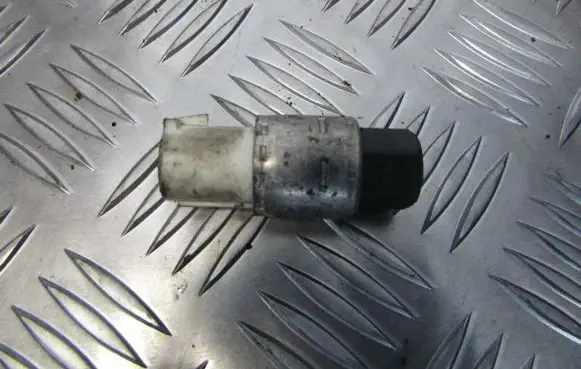 Ford Focus Air conditioning (A/C) pressure sensor 95bw19e561aa 95bw-19e561-aa