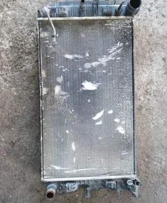 Mercedes-Benz Sprinter W906 Coolant radiator A9065000402