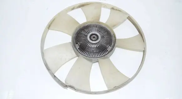 Volkswagen Crafter Fan impeller 04L121301A