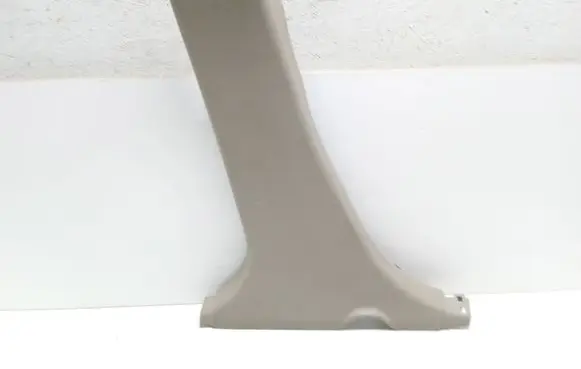 Mazda CX-7 (B) pillar trim (bottom) EG2168230 K3006