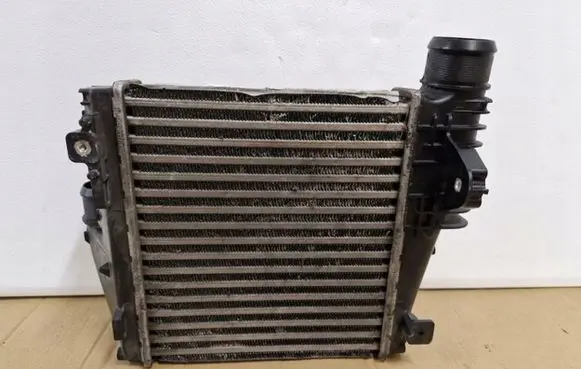 Peugeot 308 Intercooler radiator 9675627980