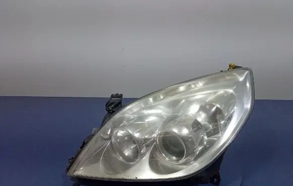 Opel Vectra C Headlight/headlamp 13251939