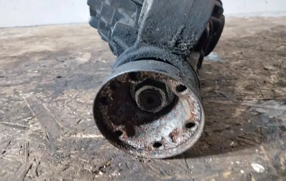 Mercedes-Benz E W211 Front differential 