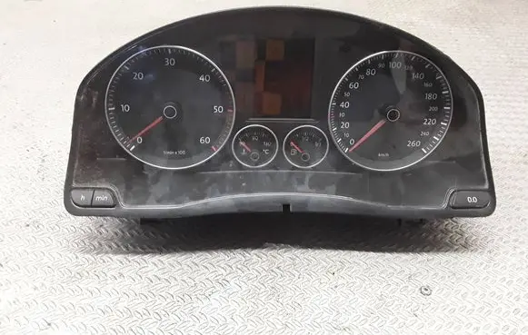 Volkswagen Golf V Speedometer (instrument cluster) 1K0920874B