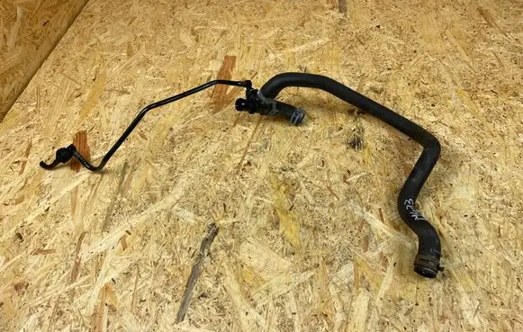Audi A4 S4 B9 8W Engine coolant pipe/hose 8W0121030K 8W0145920D 8W0121081AK