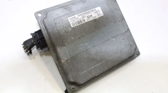 Ford Fiesta Engine control unit/module 6S6112A650FH