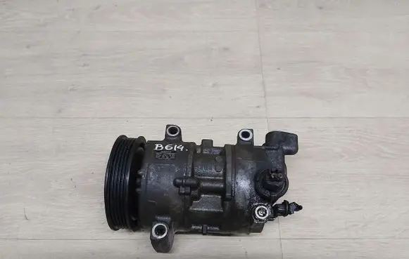 Toyota Avensis T270 Air conditioning (A/C) compressor (pump) GE447280-9281