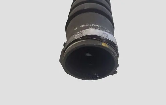 Peugeot 508 Intercooler hose/pipe 9803400180