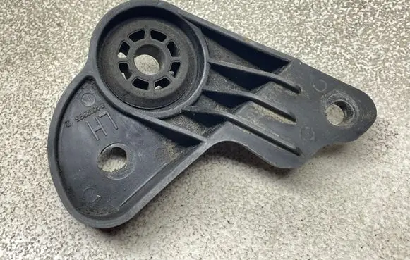 Opel Insignia B Radiator support slam panel bracket 84012895