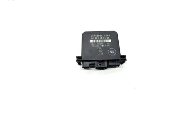 Mercedes-Benz C W203 Door control unit/module 2038206626