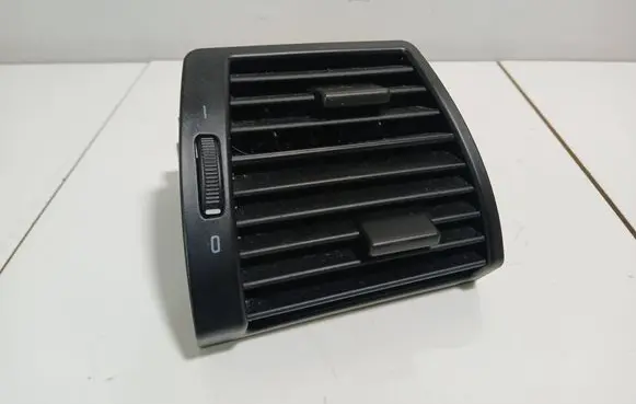 BMW X5 E53 Dashboard side air vent grill/cover trim 64228402216