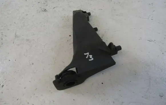 BMW 5 G30 G31 G38 Radiator mount bracket 1126420XX