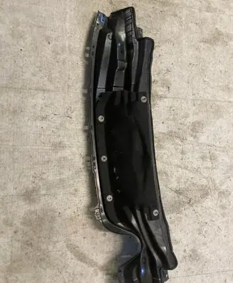 Toyota Verso Other engine bay part