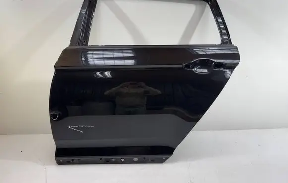 Volkswagen PASSAT B8 Rear door 3G9833311F