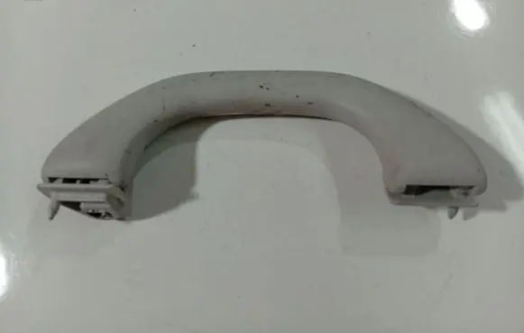 Skoda Fabia Mk2 (5J) Front interior roof grab handle