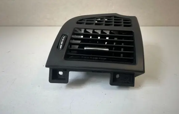 Mercedes-Benz S W221 Dashboard side air vent grill/cover trim A2218300254