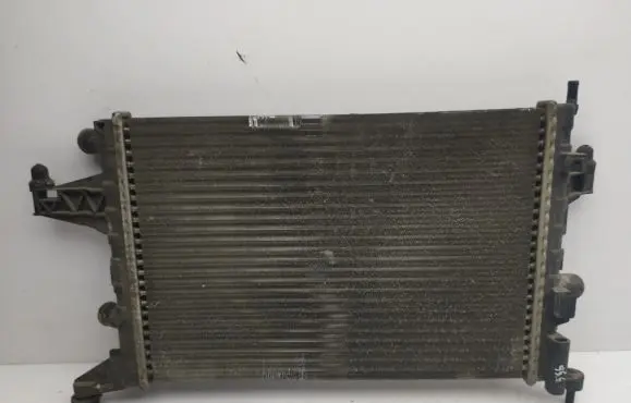 Opel Corsa C Coolant radiator