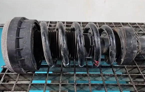 Jaguar F-Pace Front coil spring IMPRK1578556