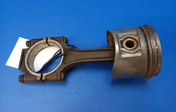 Jaguar XJS Piston with connecting rod EAC6251 F41140B