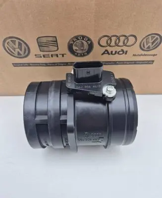 Audi A4 S4 B8 8K Mass air flow meter 06J906461D