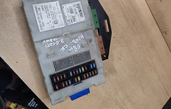 Ford Mondeo MK IV Fuse box set 7G9T14A073DB 7Y19259 3L00101826
