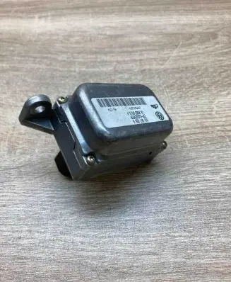 Volkswagen Touran I ESP acceleration yaw rate sensor 1K0907655B