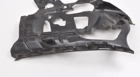 Volvo V60 Front bumper mounting bracket 31323841