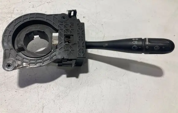 Chrysler Voyager Indicator stalk 04685922AD