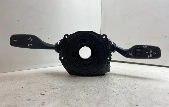 BMW i3 Wiper turn signal indicator stalk/switch 9305954