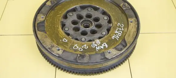 BMW 3 E90 E91 Dual mass flywheel 4588471 N47D20C
