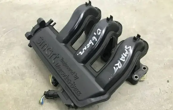 Smart ForTwo I Intake manifold A1661410201 0265100074