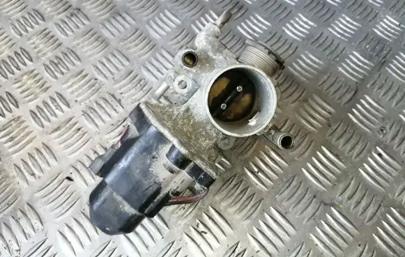 Toyota Prius (XW20) Throttle valve 8945230150