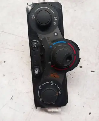 Renault Megane II Climate control unit F666445V