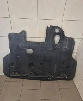 Hyundai i40 Engine splash shield/under tray 291103Z100