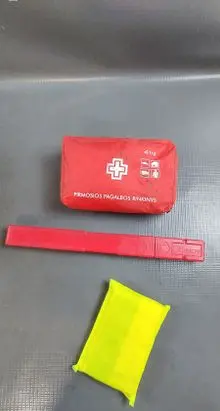 Audi Q4 e-tron First aid kit 8K0860251 000.093.056.g.655