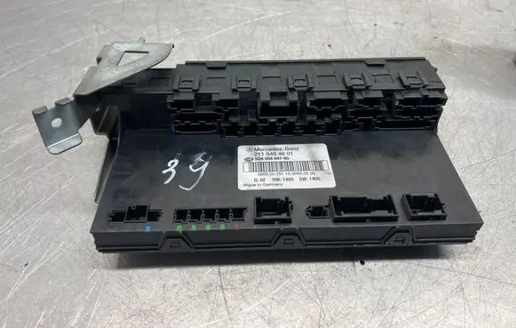 Mercedes-Benz E W211 Comfort/convenience module 2115454601 5DK00804765 000052511500502