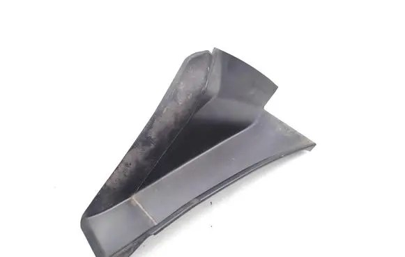 DS Automobiles 3 Crossback Tailgate trim 81778010
