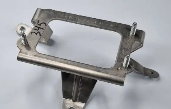 Mercedes-Benz EQS V297 Distronic sensor bracket A2975401501