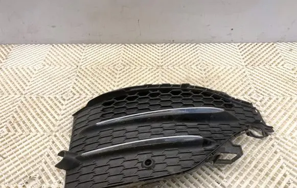 Mercedes-Benz GLE W167 Front bumper lower grill A1678857503