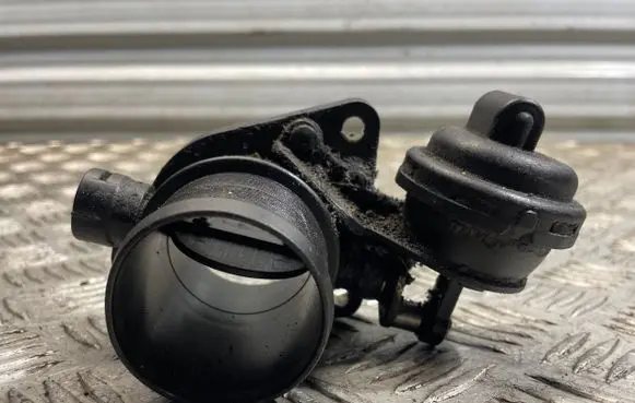 Renault Scenic I Throttle valve BA11123