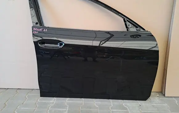 Volkswagen PASSAT B9 Front door 3J0831312B