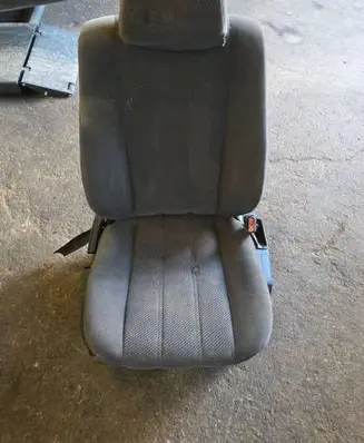 BMW 5 E34 Front passenger seat 