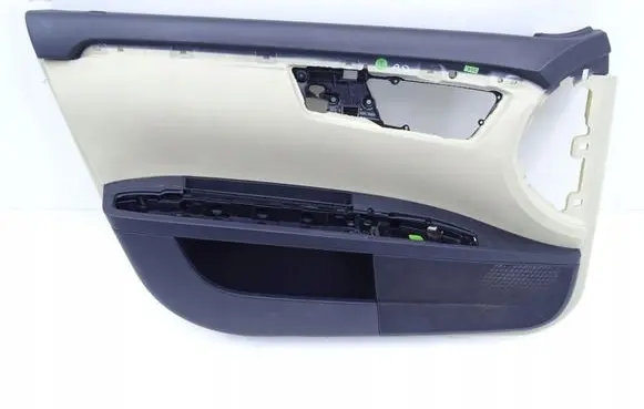 Mercedes-Benz S W221 Front door card panel trim A221720