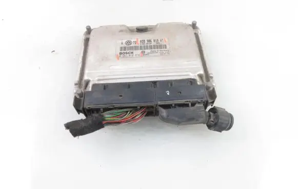 Volkswagen Golf IV Engine control unit/module 0281010974 038906019AT