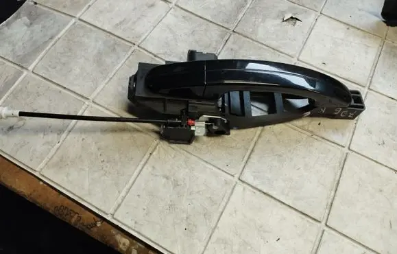 Ford Focus Rear door exterior handle BM51A224A37CG
