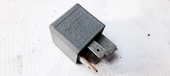 Skoda Octavia Mk1 (1U) Other relay 191937503
