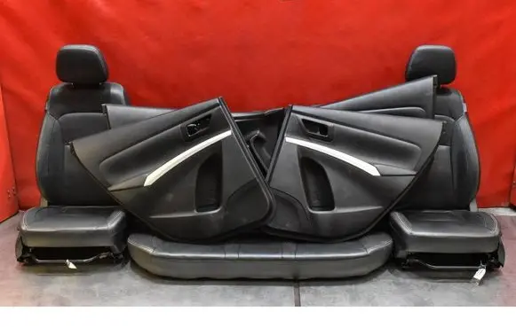 Suzuki SX4 Seat set 