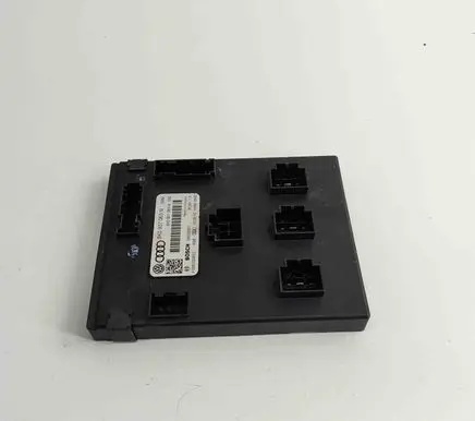 Audi A5 Sportback 8TA Central body control module F005V00852 8K0907063N