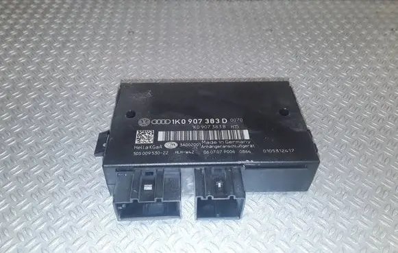 Volkswagen PASSAT B6 Tow bar trailer control unit/module 1K0907383D